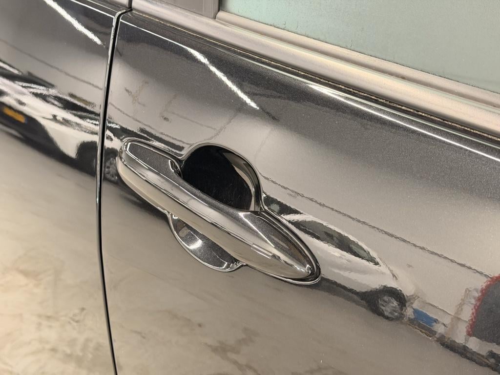Toyota Yaris 1.5 hybrid dynamic| camera| adap.cruise| keyless| carplay