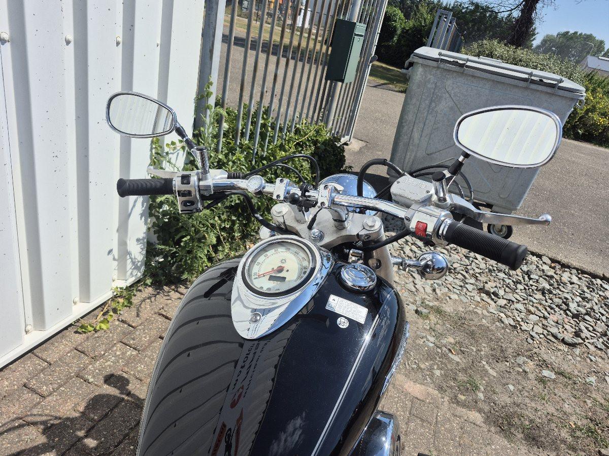Yamaha Dragstar 1100 Classic uit 2006, mooie cruiser weinig Km