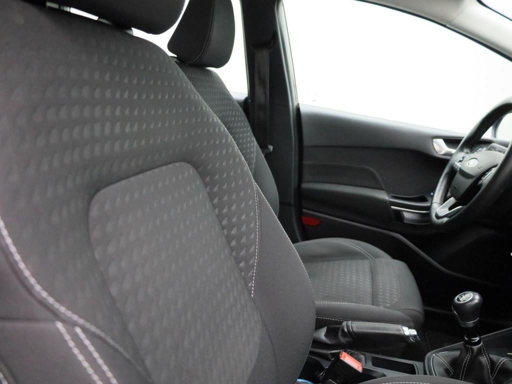 Ford Fiesta 1.0 ecoboost titanium | winterpack | stoel/stuur verwarming | l