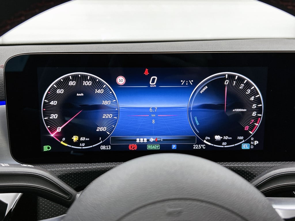 Mercedes-Benz Cla shooting brake 250 e business solution amg | trekhaak | n