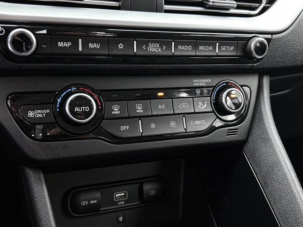 Kia Niro 1.6 gdi hybrid dynamicline stoel/stuurwielverwarming | navigatie |