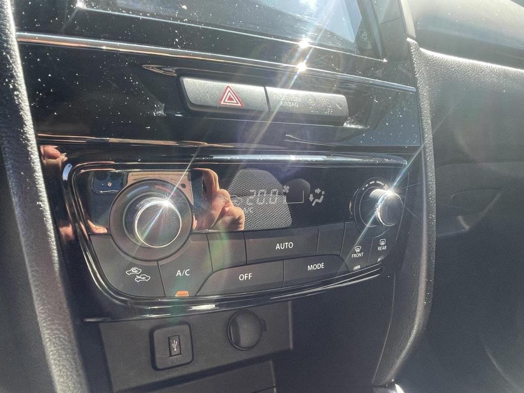 Suzuki Vitara 1.4 boosterjet select smart hybrid