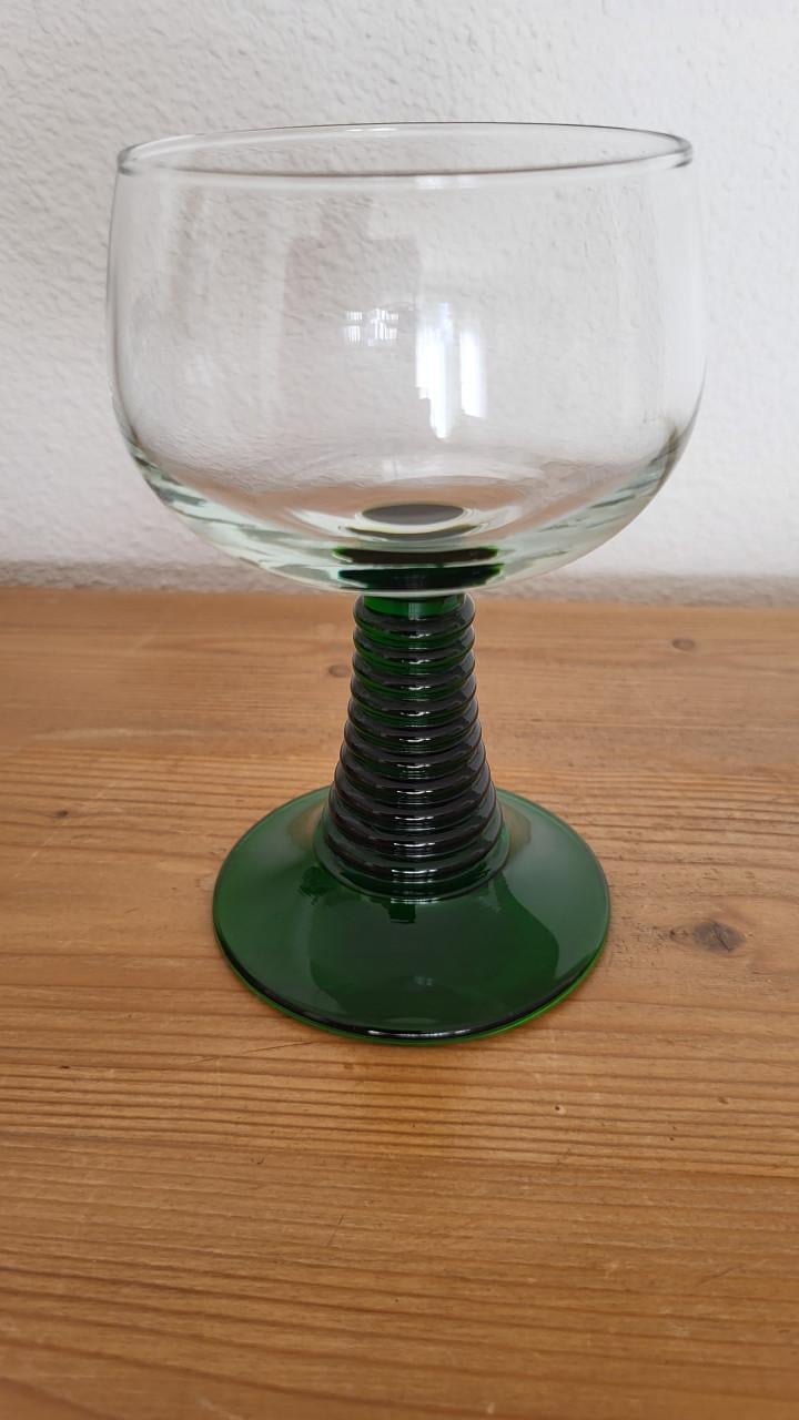 Wijnglas "France" geribbelde groene voet