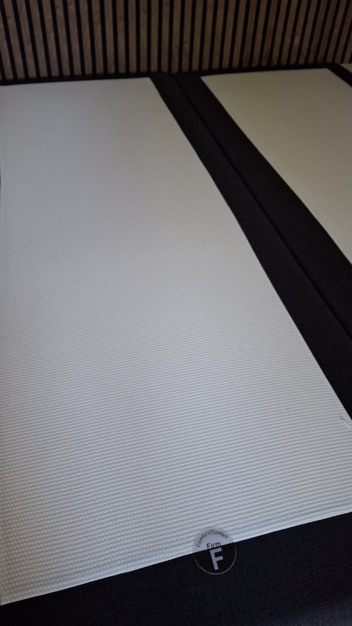 Boxspring 160x200 cm met twee matrassen