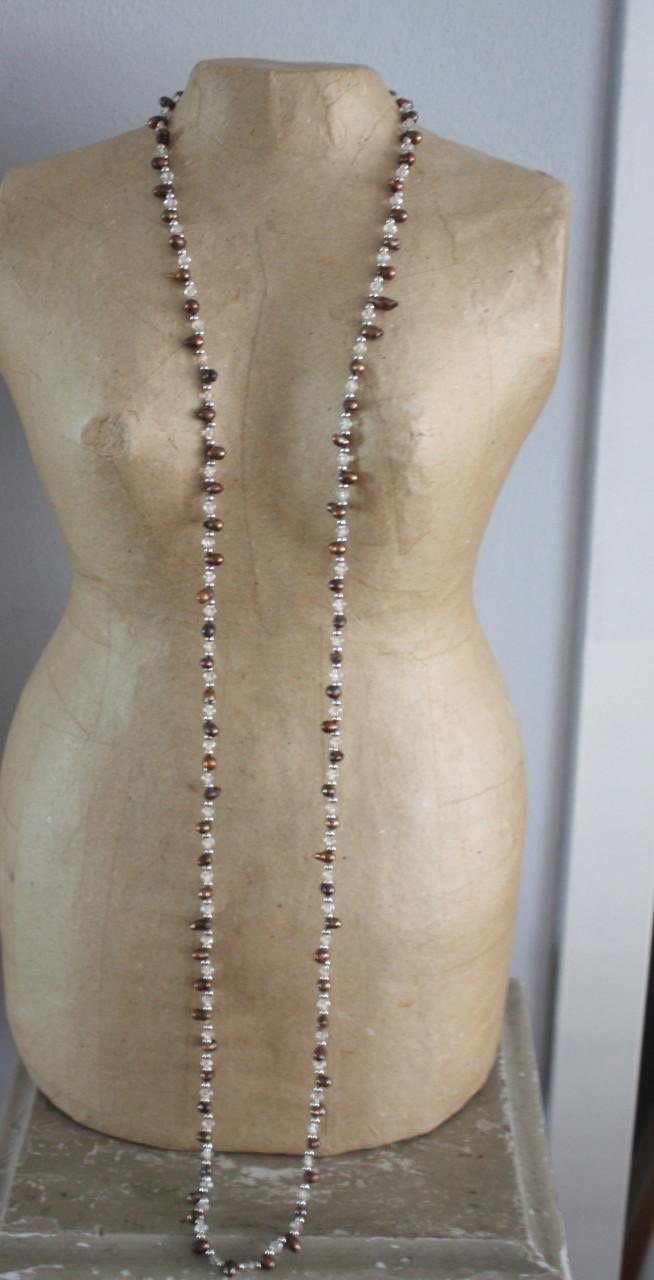 Bruin tintenen witte  kralen ketting