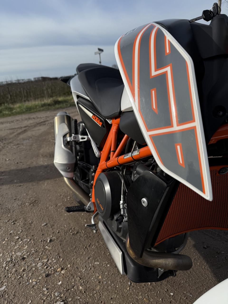 KTM Duke 690 2012