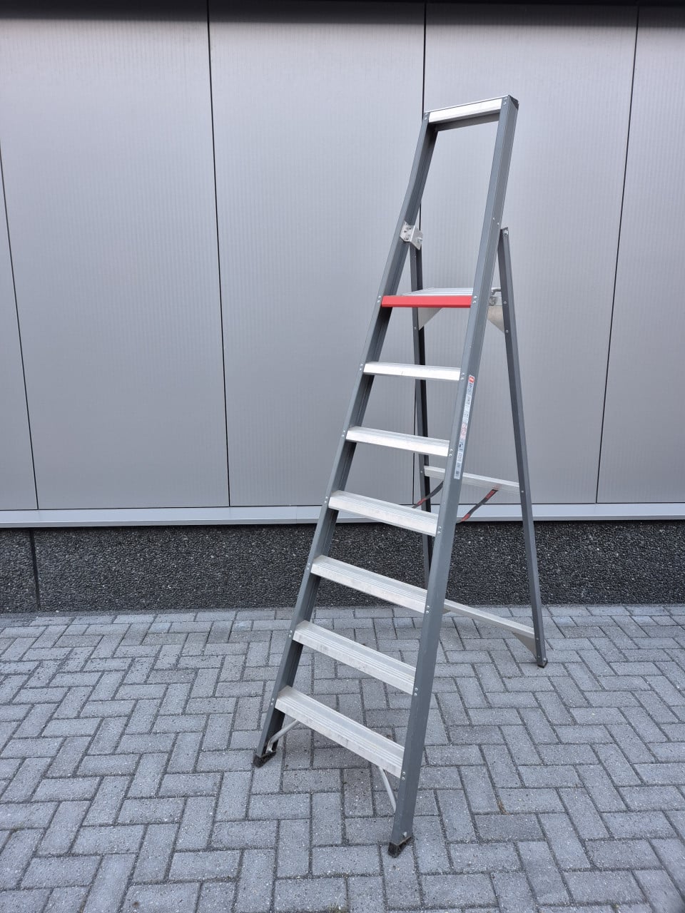Altrex Falco enkel oploopbare ladder
