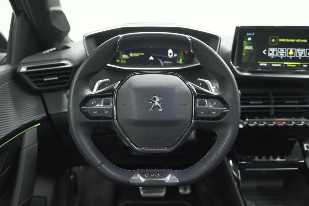 Peugeot 208 puretech 130 eat8 gt | glazen panoramadak | camera | navigatie
