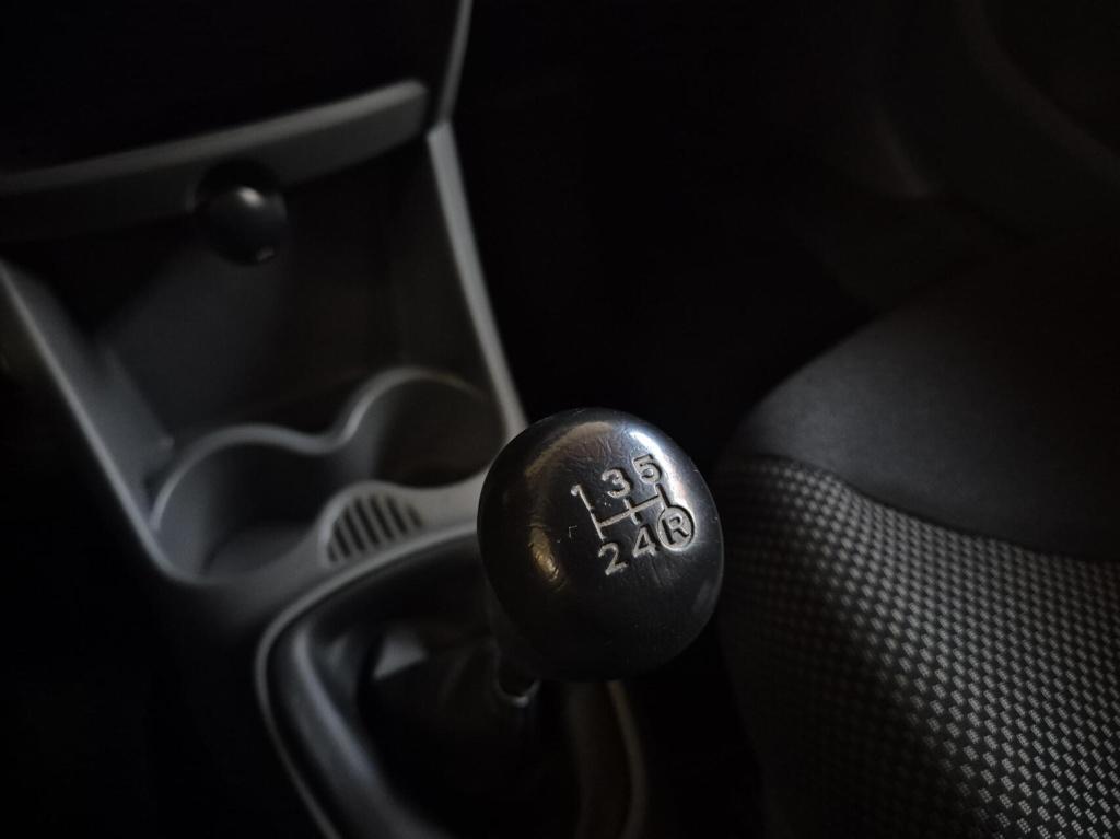 Toyota Aygo 1.0 / 5-deurs / airco / origineel nl