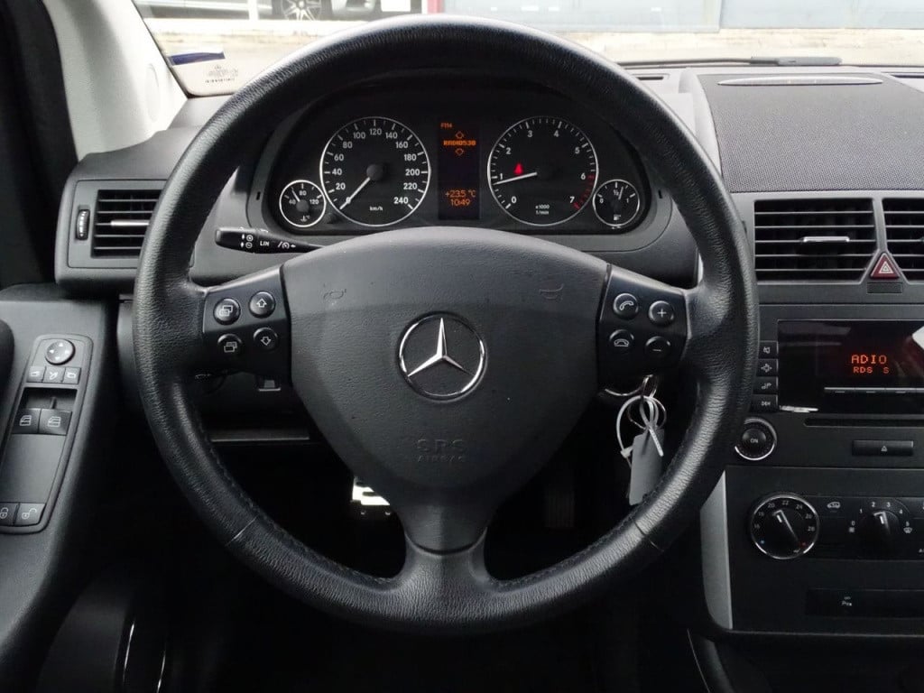 Mercedes-Benz A-Klasse 170 avantgarde