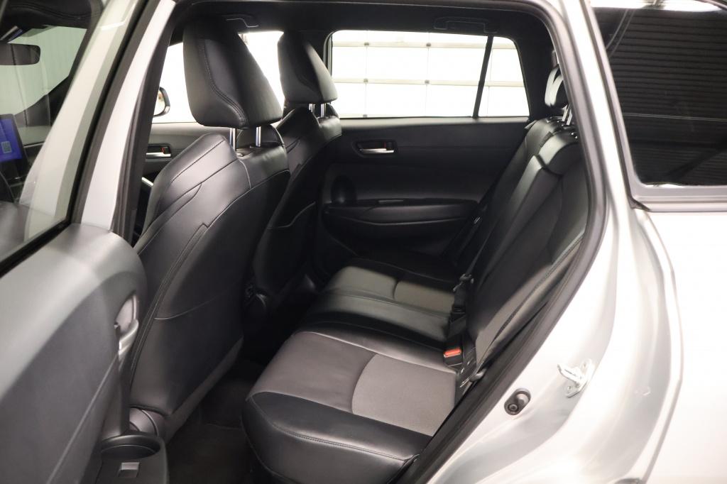 Toyota Corolla Cross 2.0 hybrid 200 first edition | trekhaak | nl auto