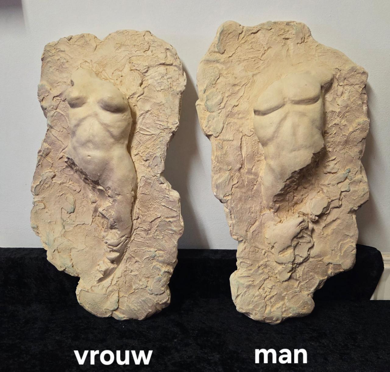 Wandreliëfs met karakter