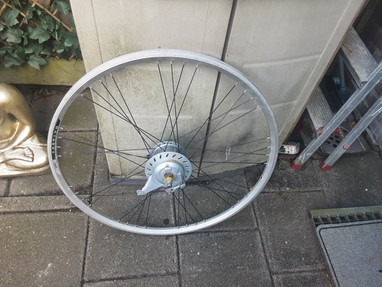 Batavus 28 inch nexus achterwiel, 8 speed,rollerbrake rem