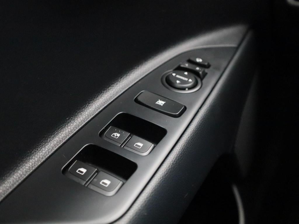 Kia Stonic 1.0 t-gdi executiveline | automaat | camera | parkeer sensoren |