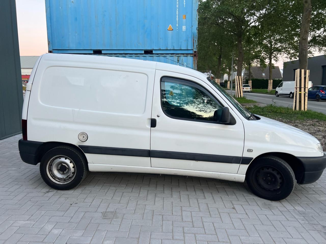 Peugeot Partner 170C 1.9d 168.855KM