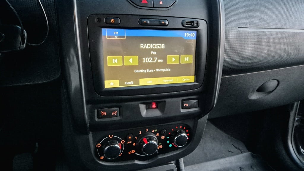 Dacia Duster 1.5 dci s&s | 4wd | euro-6 | airco | cruise | navi |