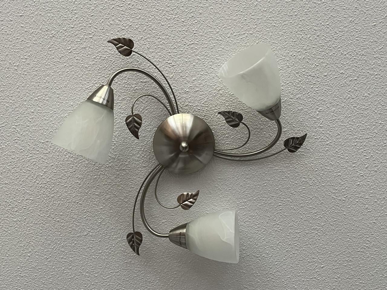 Prijs n.o.t.k. voor een nieuwe Plafondlamp Lindby Yannie 3-lamps