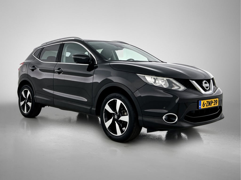 Nissan Qashqai 1.2 connect edition | panoramadak | trekhaak |