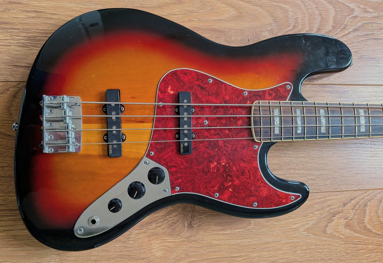 Professionele jazz-bass guitar, bouwer Sjak Zwier,