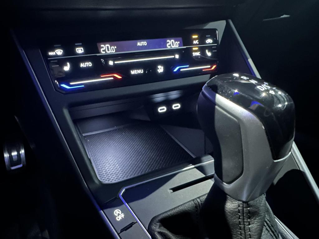 Volkswagen Polo 1.0 tsi r-line *iqlight*camera*winterpack*acc*