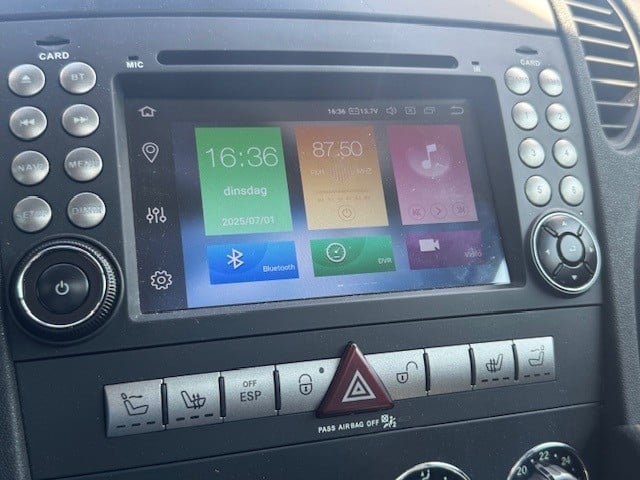 Mercedes-Benz SLK 350 v6 i camera i stoelverwarming i nekverwarming i leder