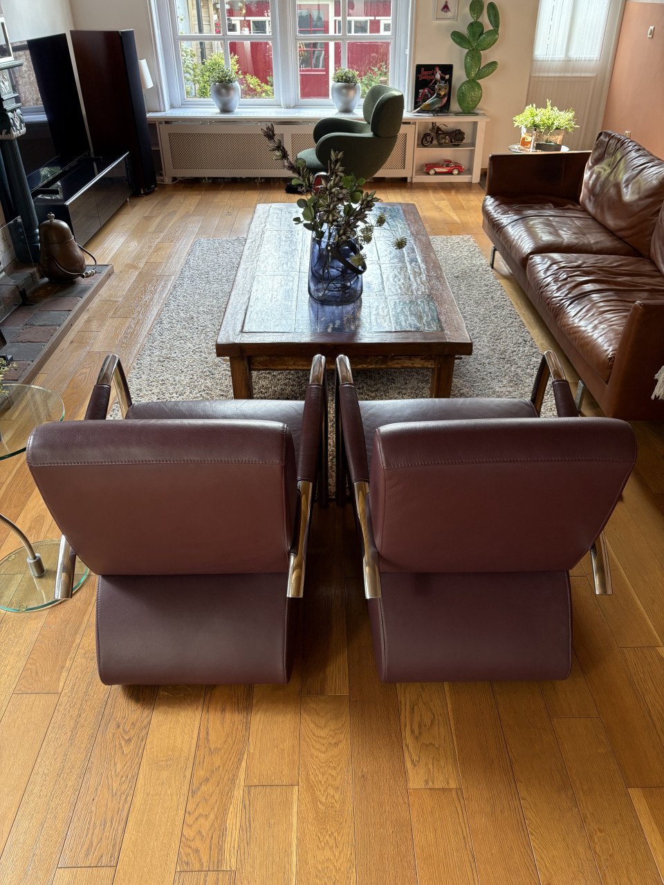 2 lederen fauteuils