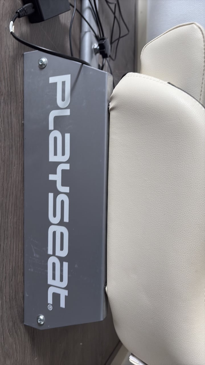 Playseat