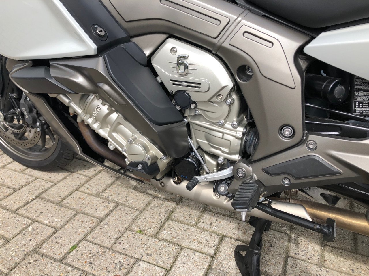 BMW K1600GT van 1e eigenaar met slechts 23 dkm, topkoffer etc. etc. €9950,-