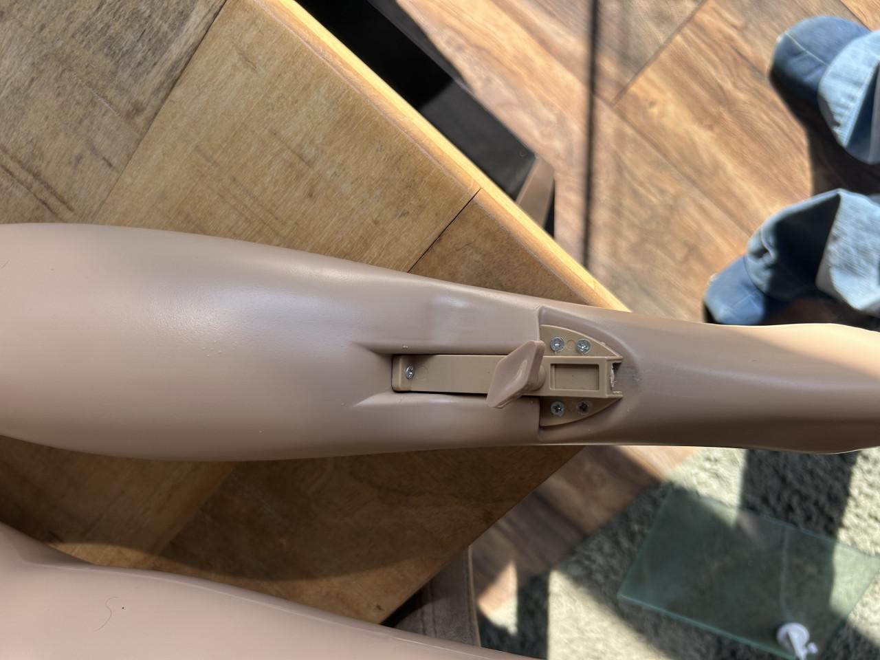 Etalage pop dames model 1.74 cm.