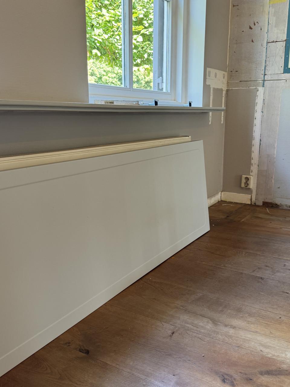 Radiator type 11 met 2 stuks ombouw