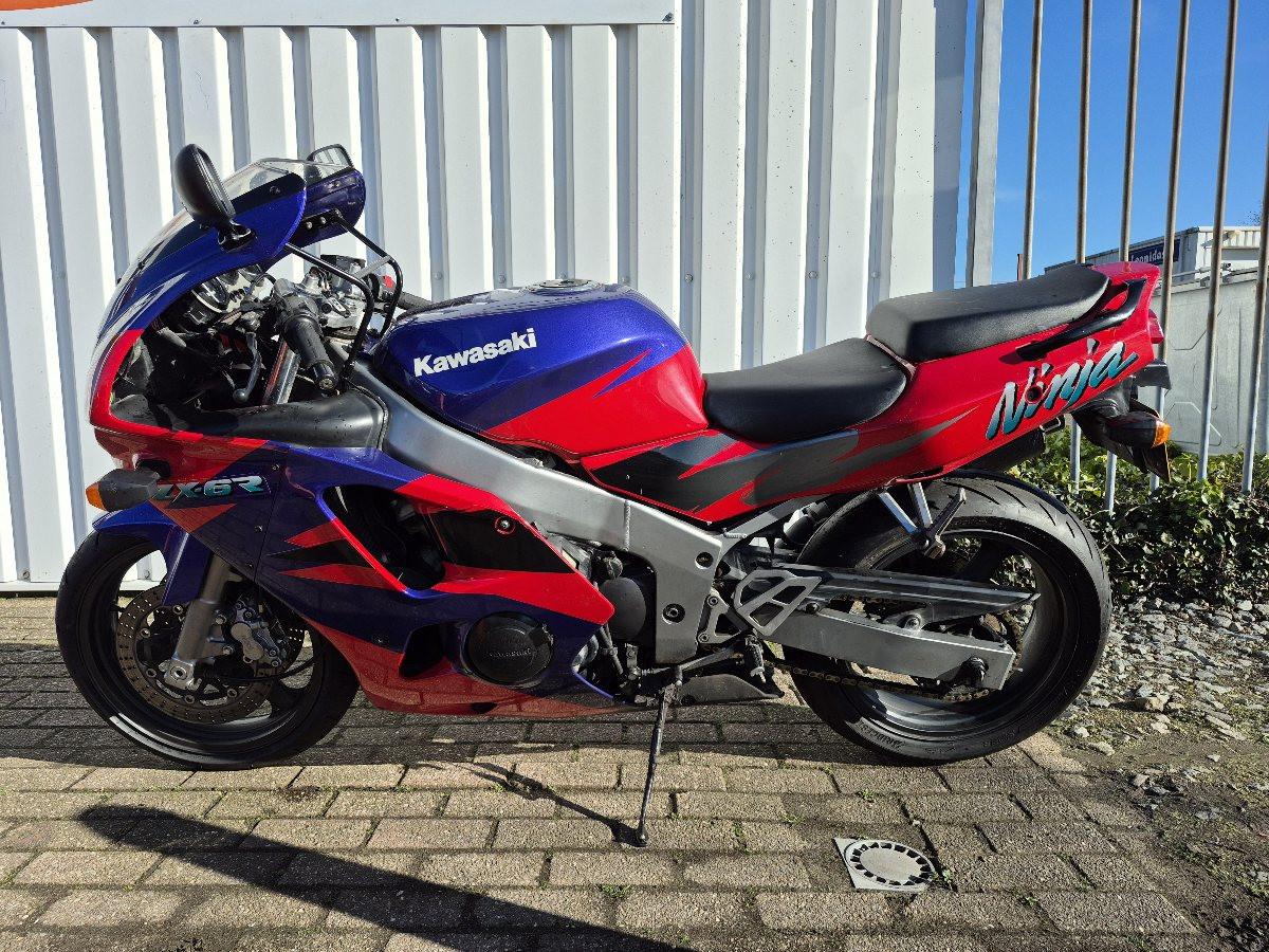 Kawasaki Ninja ZX6-R