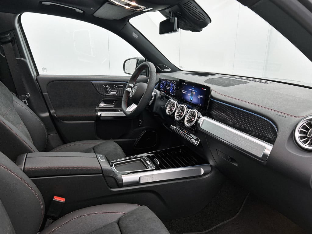 Mercedes-Benz Eqb 250+ business solution amg 71 kwh | trekhaak | premium pa