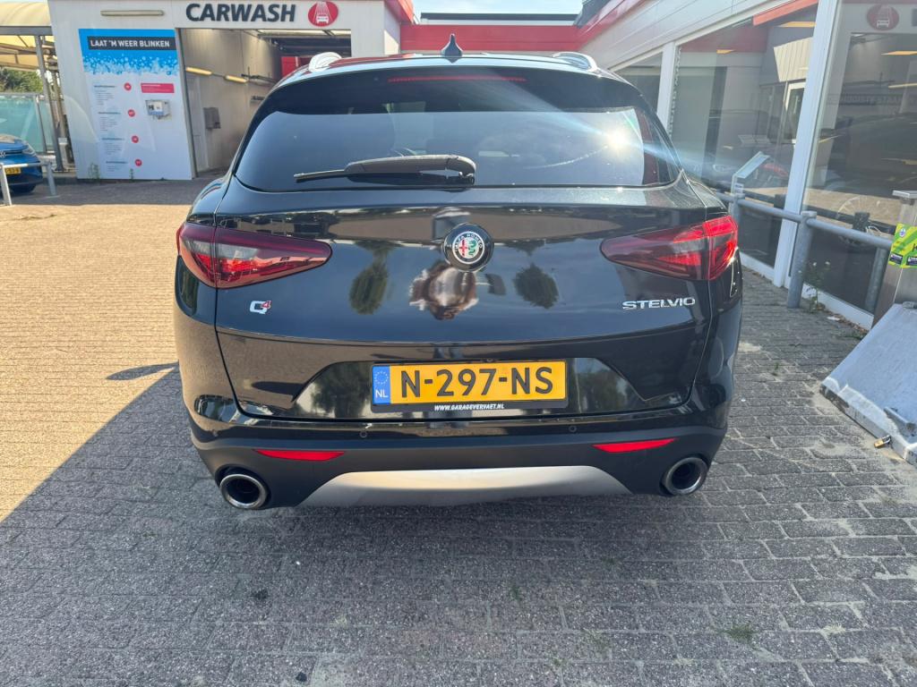 Alfa Romeo Stelvio 2.0 t awd super
