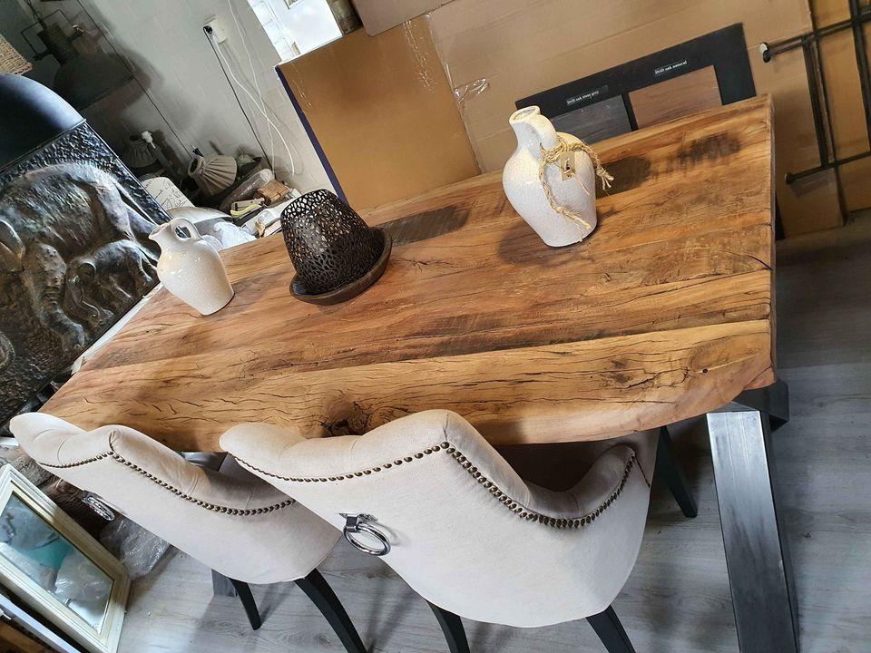 DECORATIE BANKEN VERLICHTING TAFELS, 3Z FACTORY HEEFT HEEL VEEL VOOR