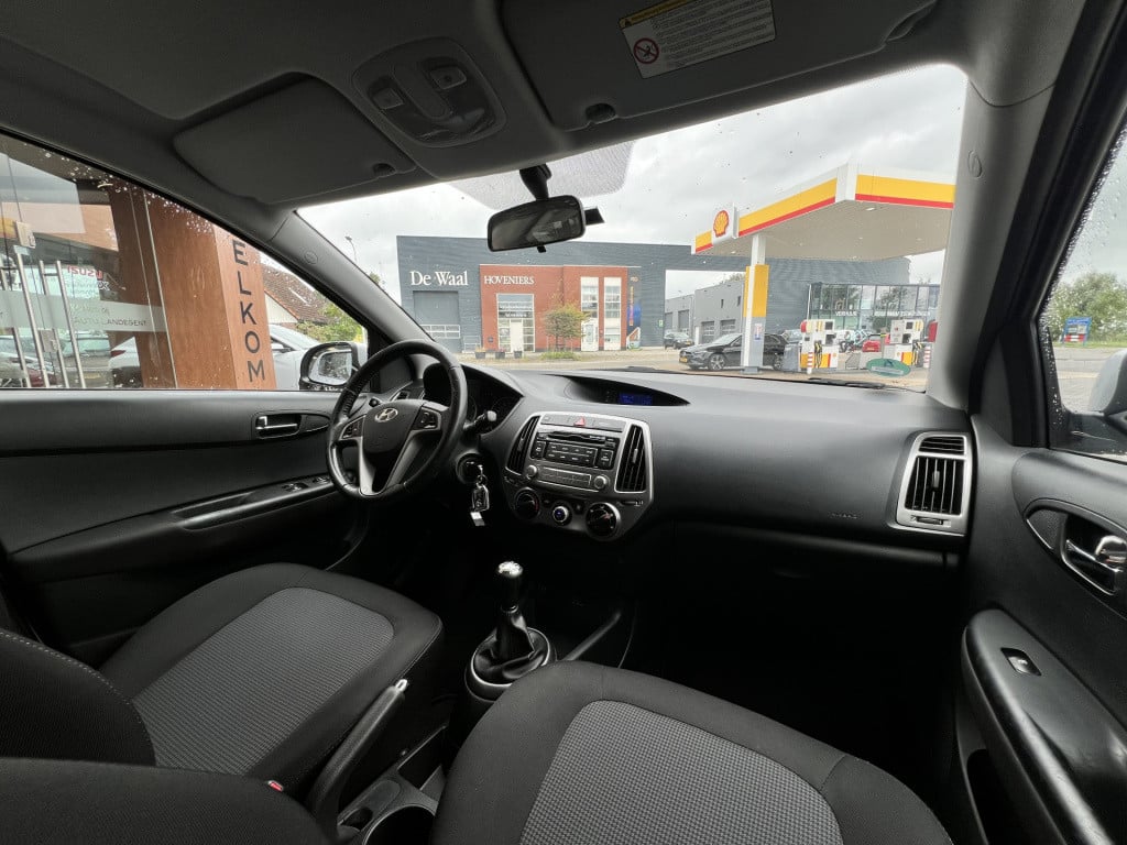 Hyundai I 20 1.2i i-motion | radio | airco | trekhaak