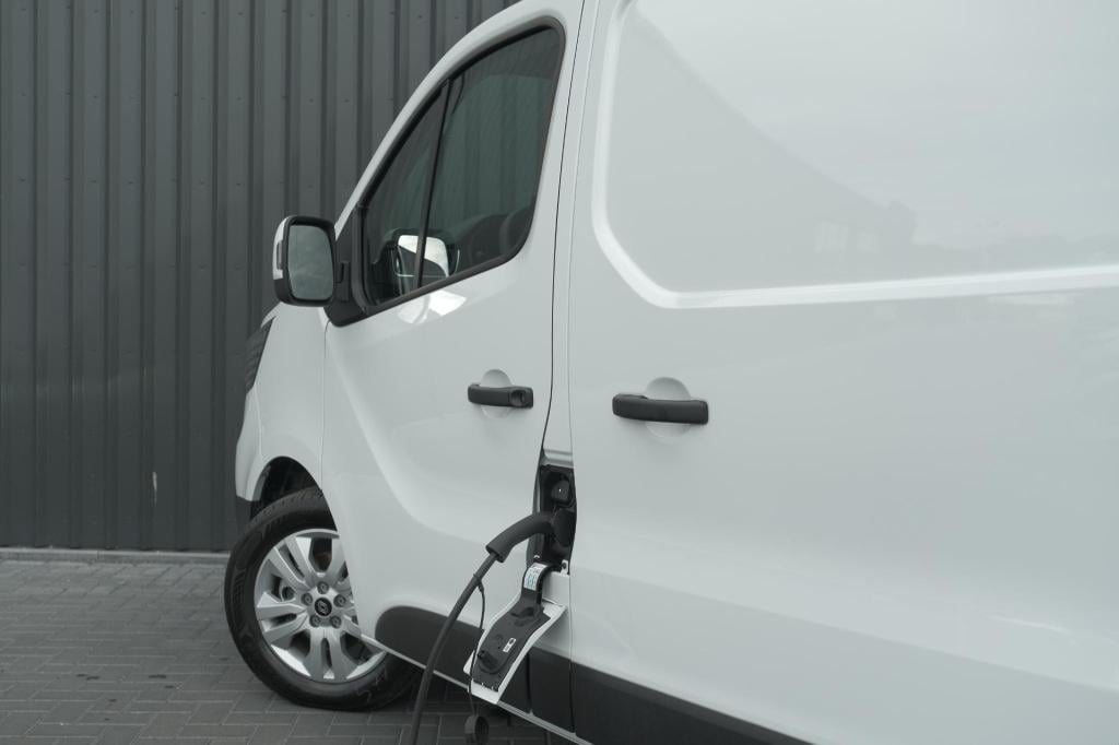 Renault Trafic e-tech t29 l1h1 advance 52 kwh | laadruimte-pakket | parkeer
