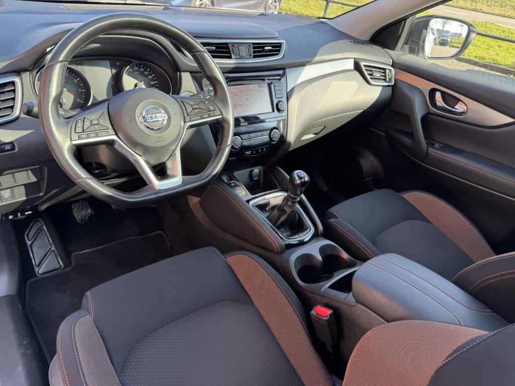 Nissan Qashqai 1.3 dig-t n-motion | trekhaak | panoramadak | apple carplay/