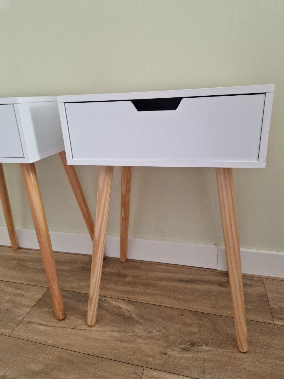 2x nachtkastje met 1 lade - 60x40x30 cm