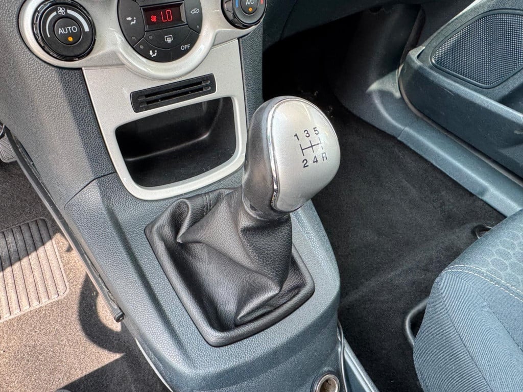 Ford Fiesta 1.25 titanium