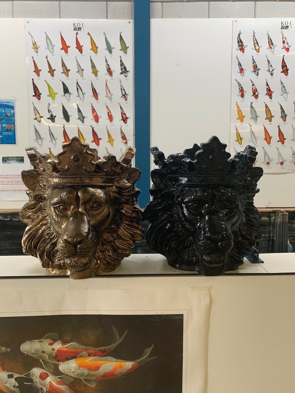 Leeuwenkop bloempot goud groot