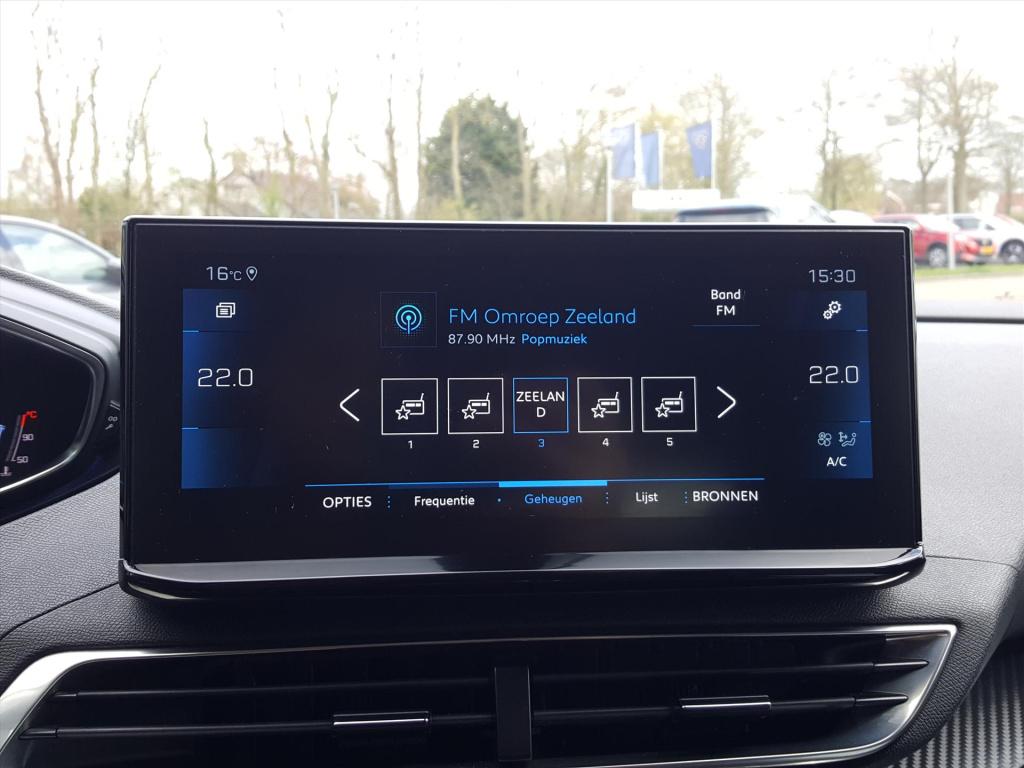 Peugeot 3008 allure 1.2-130pk automaat (eat8) apple carplay & android auto 