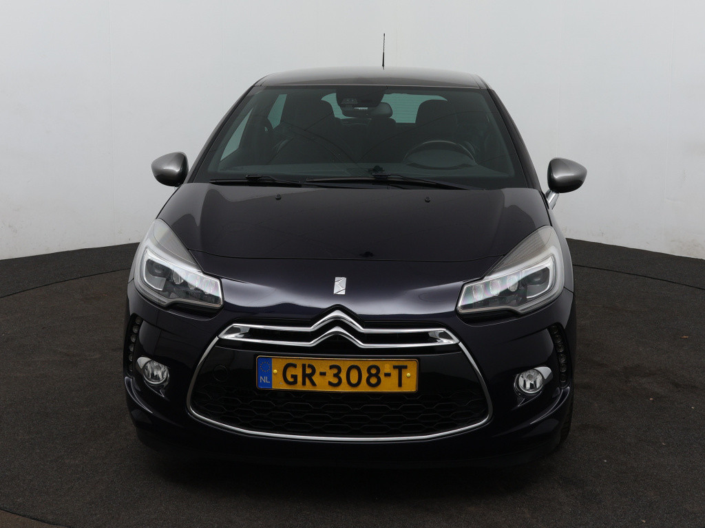 Ds Ds 3 1.6 turbo 163 pk sport chic | full led | 17 ' inch velgen | two-ton