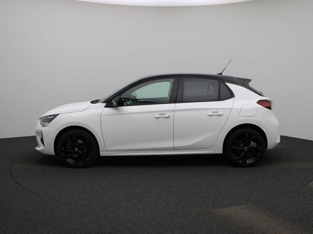 Opel Corsa 1.2 gs line | lage km stand! | lederpakket | navigatie | apple c