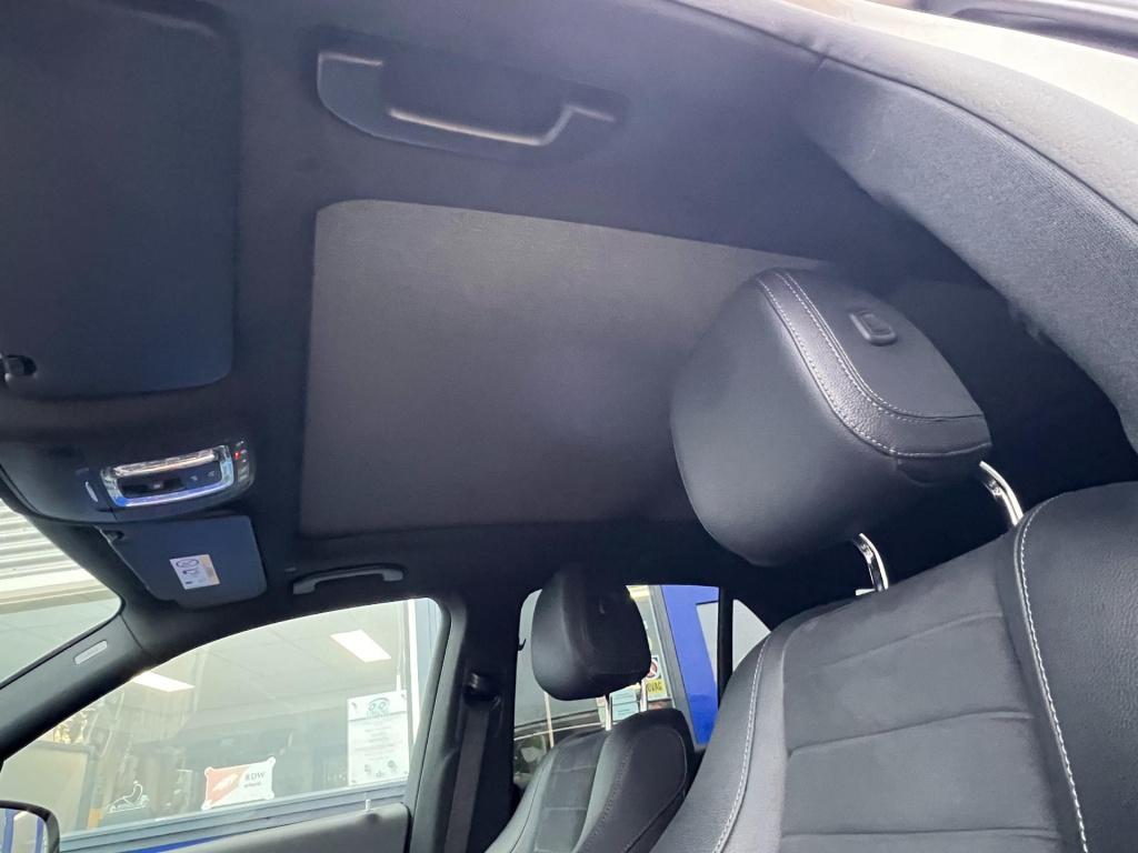 Mercedes-Benz Gle 350 e 4matic premium plus amg pakket, panoramadak enz...