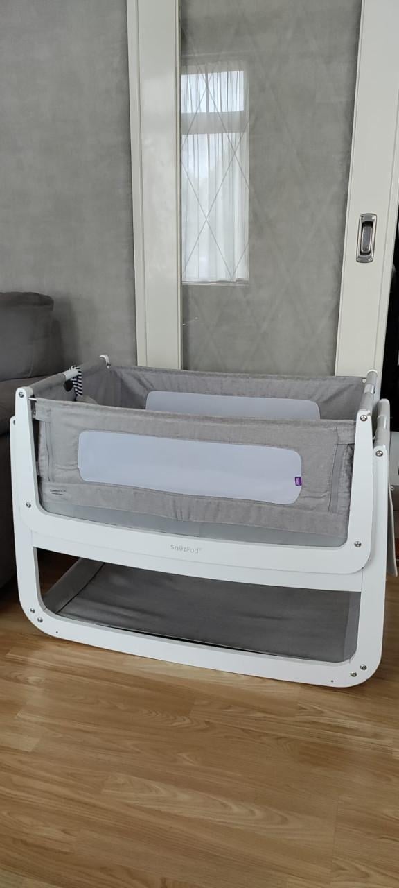 SnüzPod4 co-sleeper + accessoires