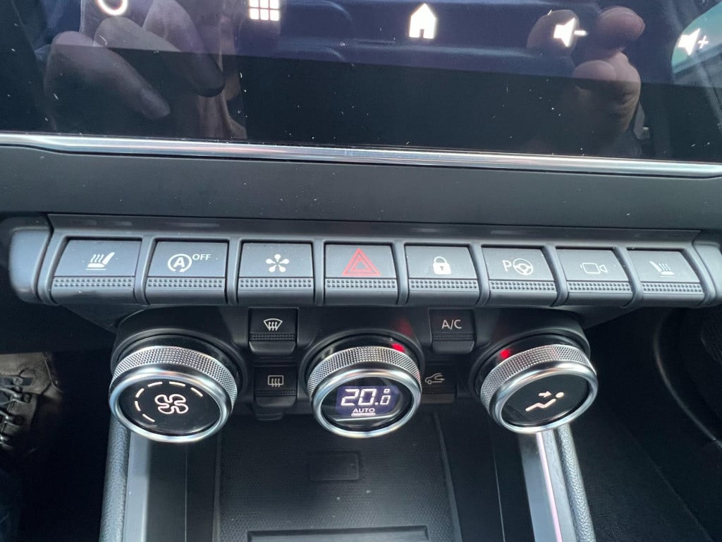 Renault Clio 1.3 tce full options