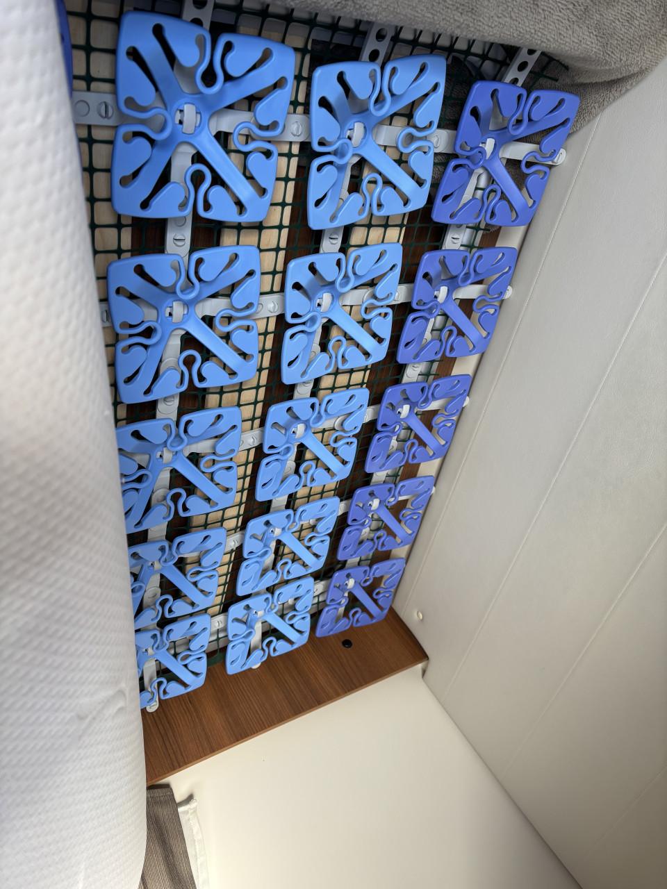 Camper elnagh baron 565 lengtebedden