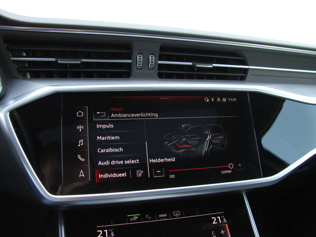 Audi A6 avant 55tfsi e hybrid 367pk quattro competition s-line | pano dak |