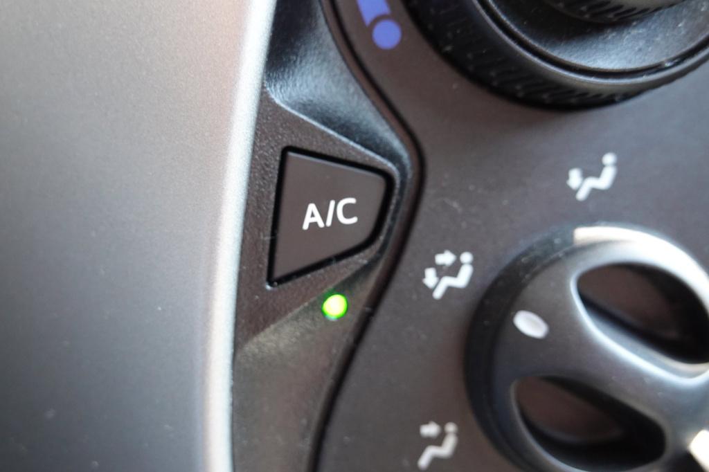 Citroen C1 1.0 vti shine automaat!