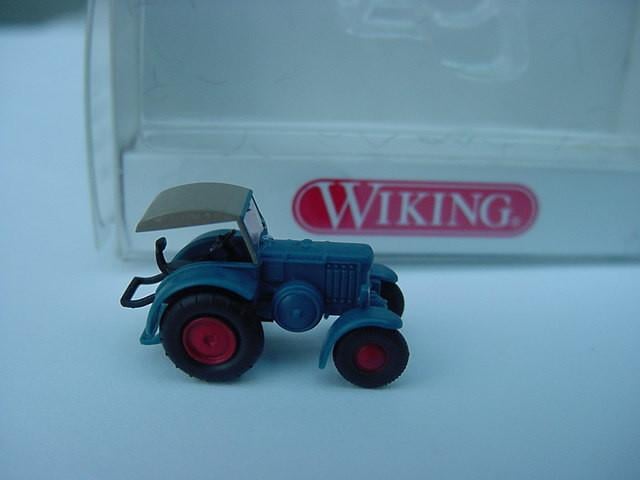 Wiking Tractor N-Spoor in O.V.P.  Gereserveerd